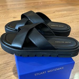Stuart Weitzman NIB Elodie crossslide